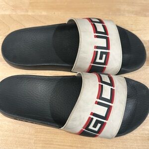 Gucci rubber slides